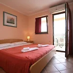 Apartments Neda - Porec South