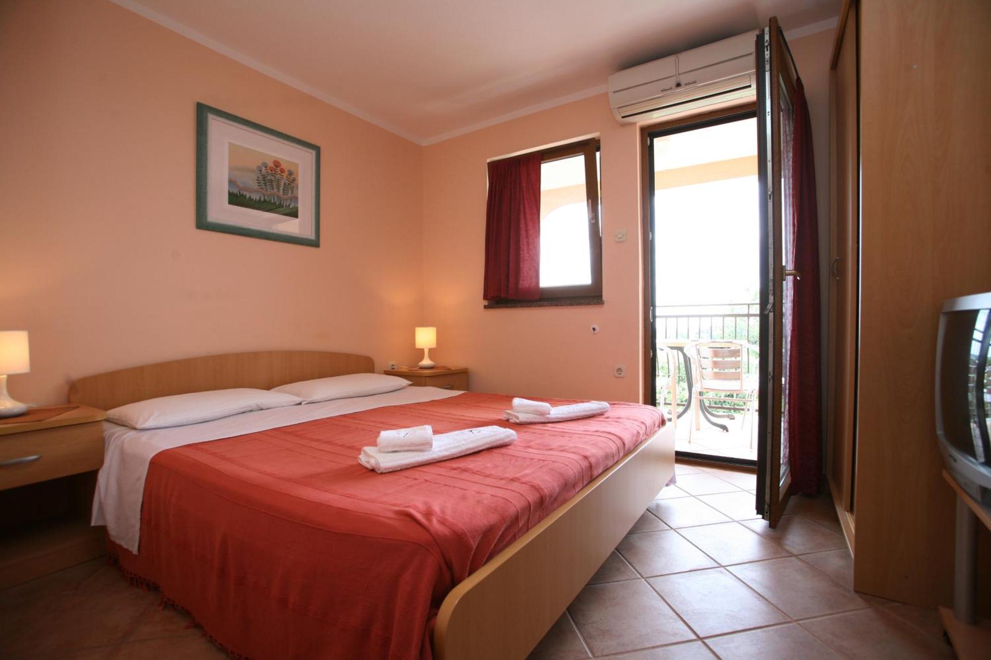 Neda - South Poreč