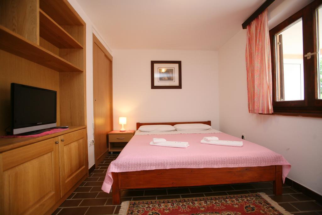 Appartement Neda - South *