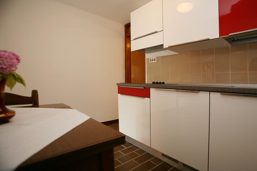 Appartement Neda - South