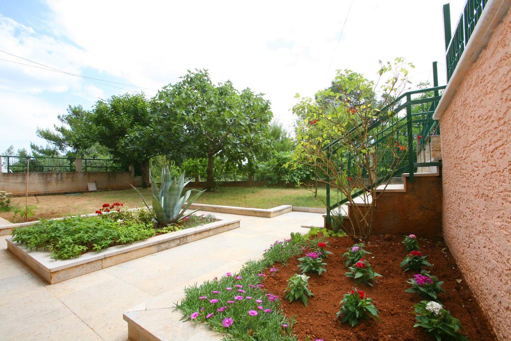 Appartement Neda - South